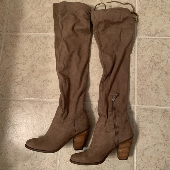 Jessica Simpson Coriee OTK Boots - Picture 5 of 14